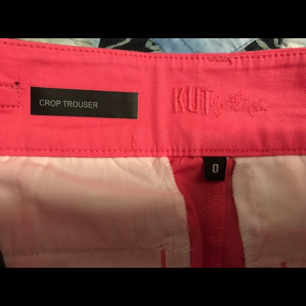 Kut from the Kloth Sienna Cropped Pant - Picture 3 of 3